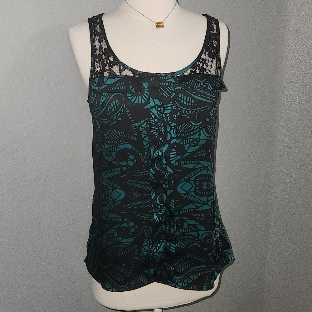 Express  Green And Black  Sleeveless Blouse size Small